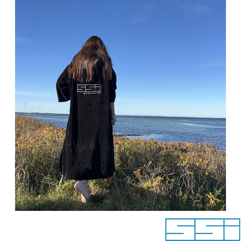 SSI surf poncho, size L